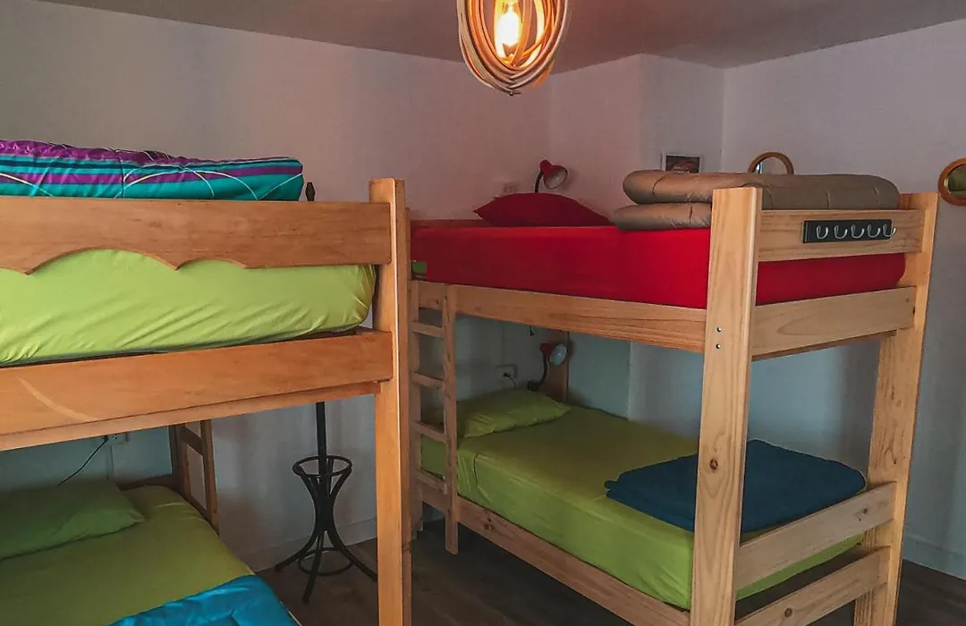Alpes Lima Kennedy Hostel-1
